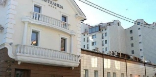 Красноярск: Отель Метелица
