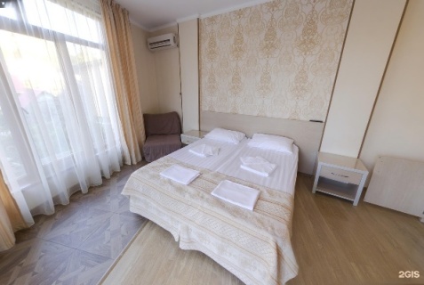 Сочи: Гостевой дом На Черноморской