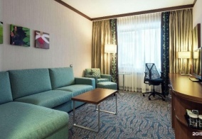 Отель Hilton Garden Inn Astana в Астане