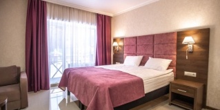 Архыз: Турбаза Орлиное гнездо