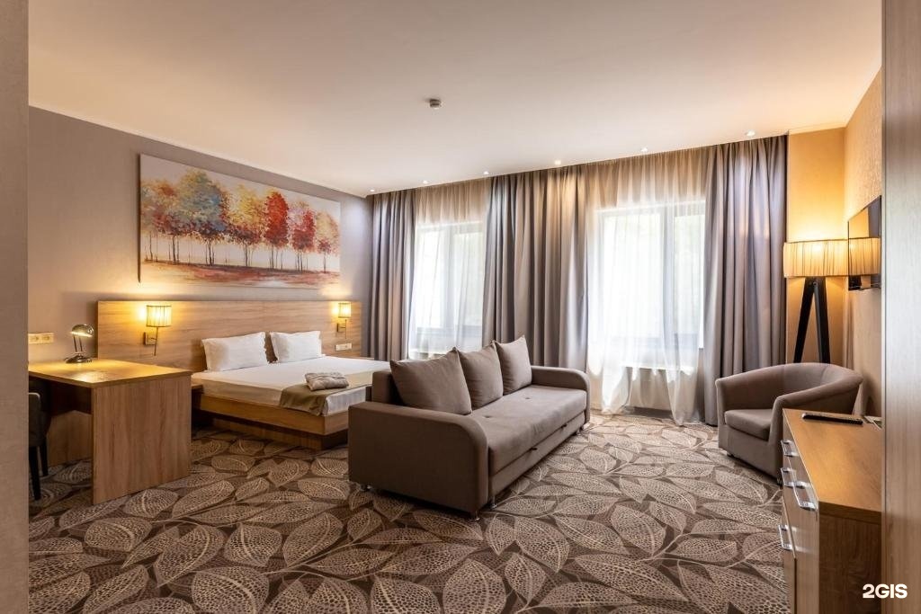 Отель Renion Park Hotel в Алматы