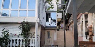 Лоо: Гостевой дом Якорь