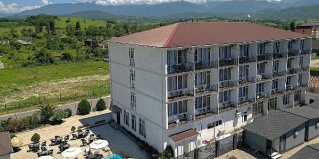 Амзара: Отель Сария