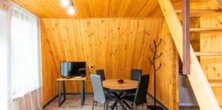 Перевалово: Коттедж Гостевой дом