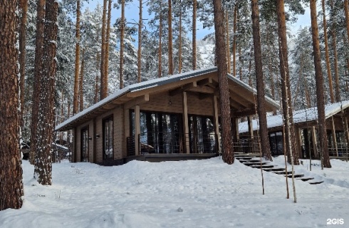 с. Усть-Муны: Отель Орлиное гнездо