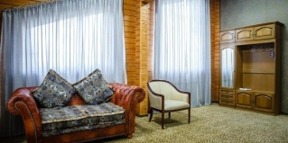 Тараз: Гостевой дом Chalet