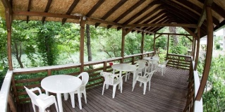 Архипо-Осиповка: Коттедж Эдем у реки