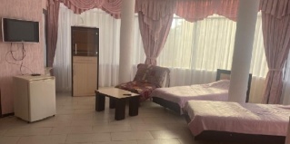 Витязево: Гостевой дом Бумеранг