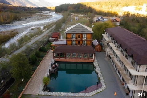 Теберда: Гостевой дом Форельное