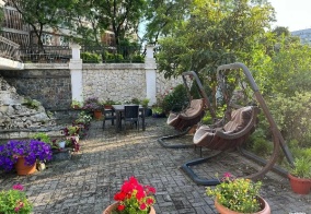 Курортный отель Каракас в Сухуме