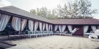 Рудный: Отель Триумф