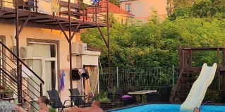 Архипо-Осиповка: Гостевой дом Оранж