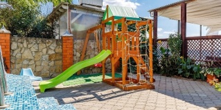 Южная Озереевка: Отель Сашенька