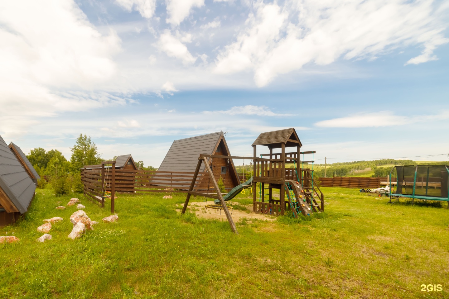 Емельяновский район: Глэмпинг Hut house