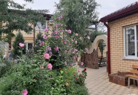 Гостевой дом Райский уголок в Пересыпь