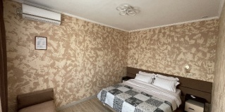 Винсады: Коттедж Между гор