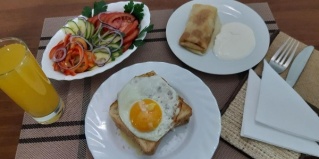 Янтарный: Отель Анна Курт